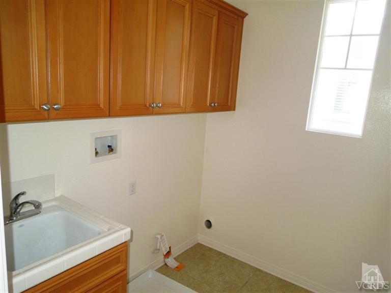 1353 Caspian Way Oxnard, CA 93035 - Photo 13 of 18 Additional Photo