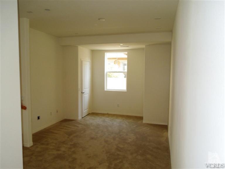 1353 Caspian Way Oxnard, CA 93035 - Photo 15 of 18 Additional Photo