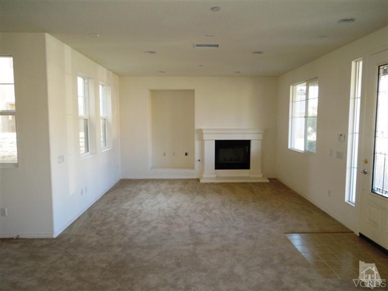 1353 Caspian Way Oxnard, CA 93035 - Photo 5 of 18 Additional Photo