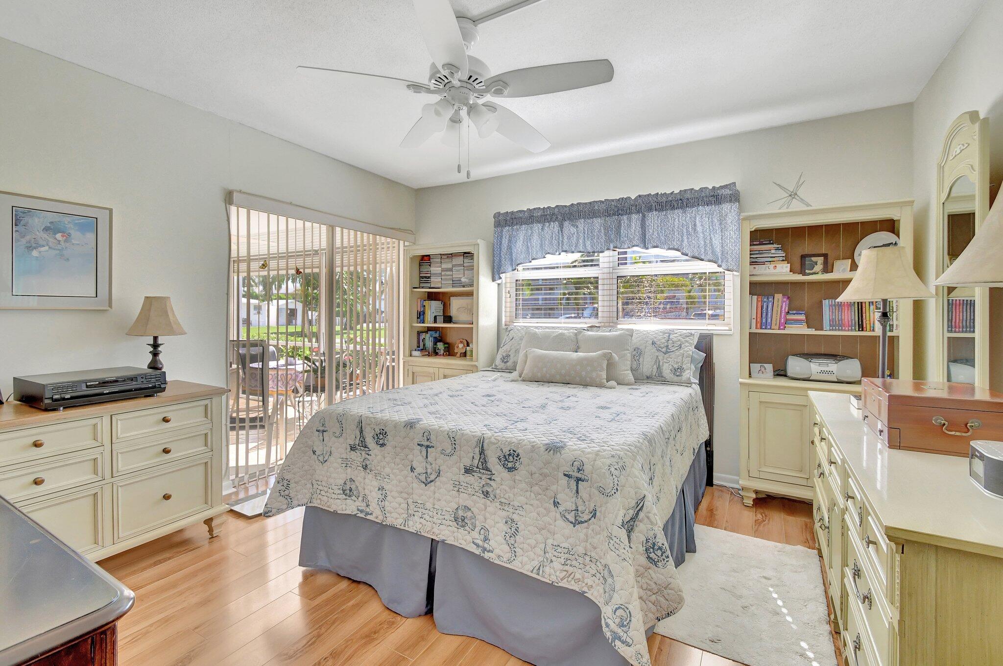 25 Southeast 13th Street, Unit A2 Boca Raton, FL 33432 - Photo 18 of 40 14-web-or-mls-DSC_1086