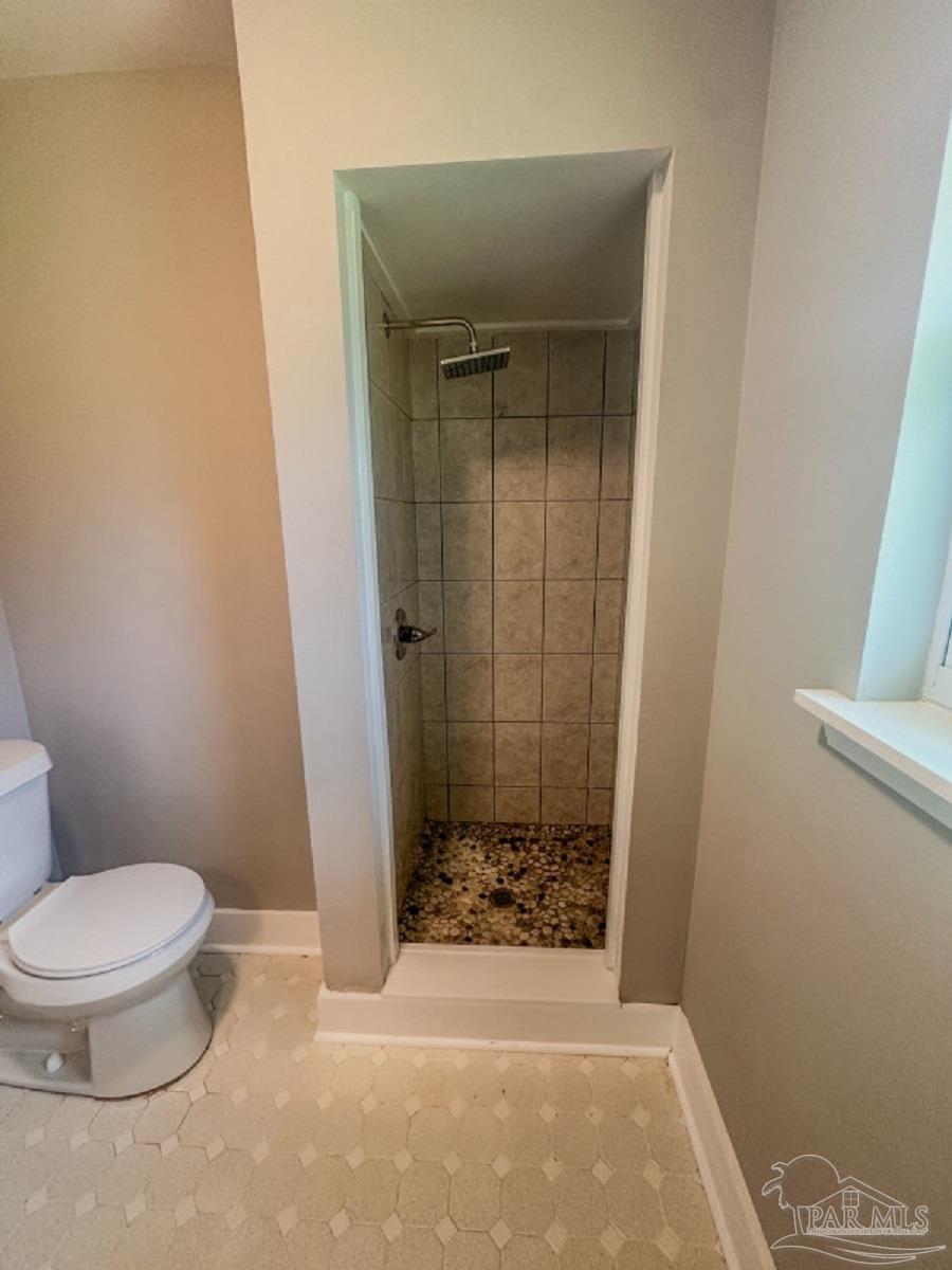 4704 Shell Road Milton, FL 32583 - Photo 12 of 21