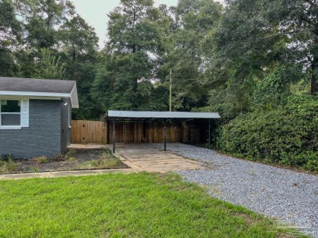 4704 Shell Road Milton, FL 32583 - Photo 5 of 21