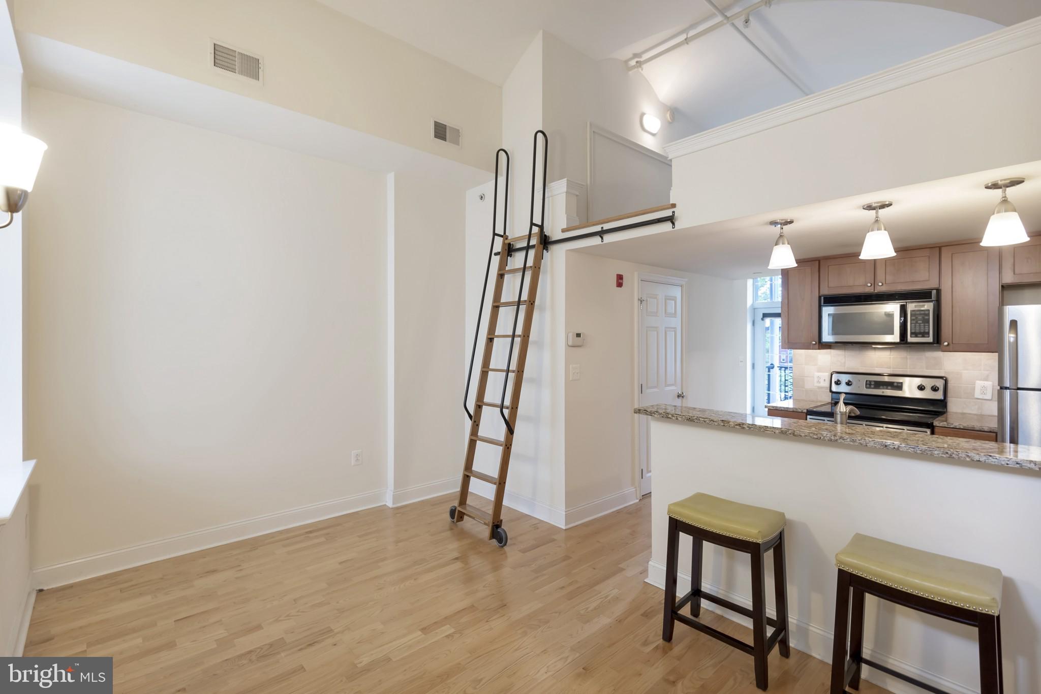 1 Academy Circle, Unit 204 Philadelphia, PA 19146 - Photo 4 of 26 Charming loft with modern elegance.