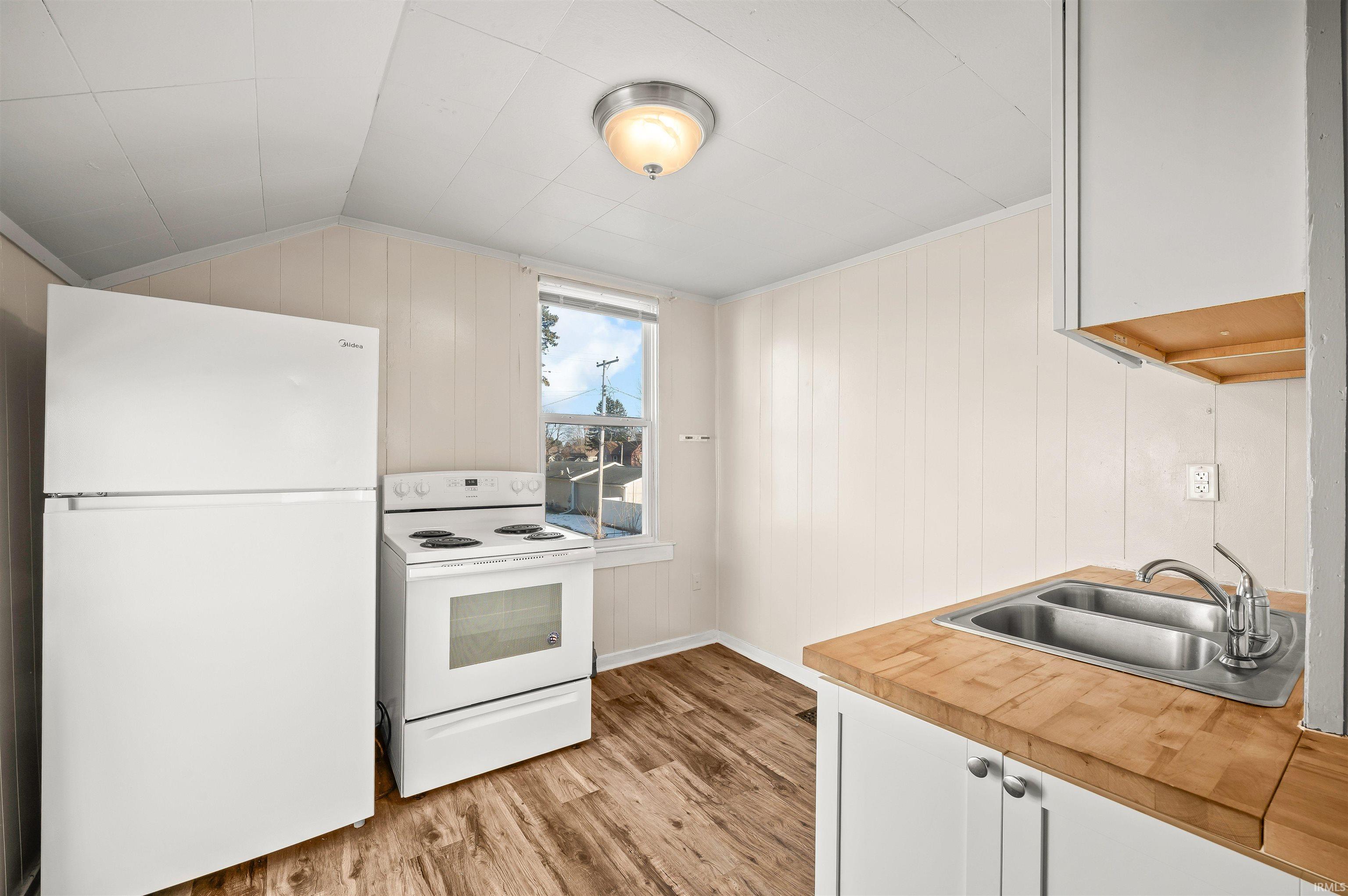 809 Rose Street La Porte, IN 46350 - Photo 20 of 27