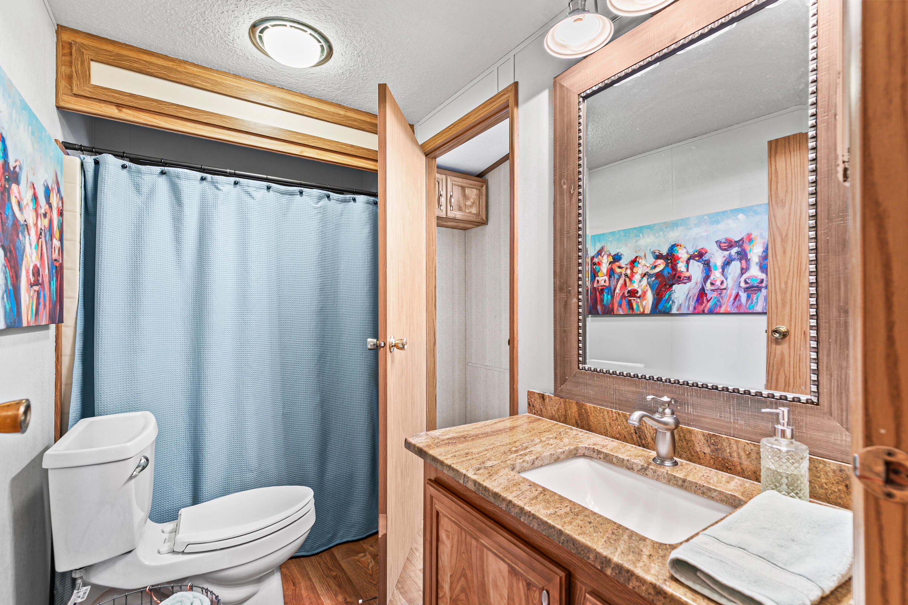 3610 Pleasant Creek Road Rogue River, OR 97537 - Photo 19 of 110 House 1 Guest Bath