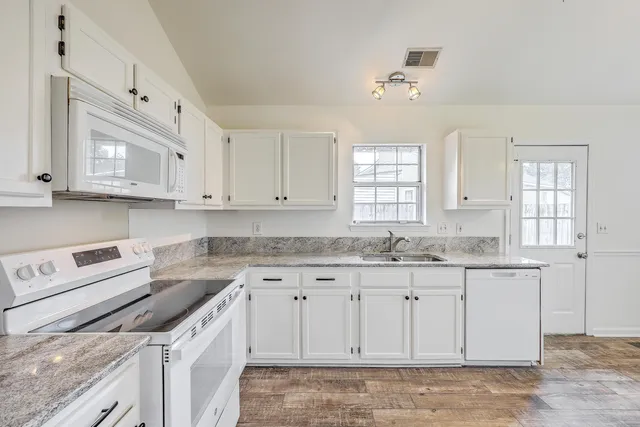 $309,900 | 8625 Bentwood Drive, North Charleston, SC 29406