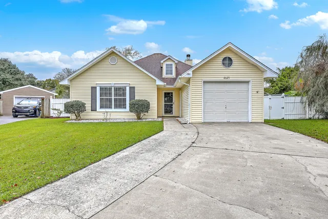$309,900 | 8625 Bentwood Drive, North Charleston, SC 29406