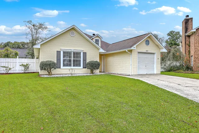 $309,900 | 8625 Bentwood Drive, North Charleston, SC 29406