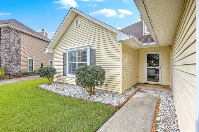 $309,900 | 8625 Bentwood Drive, North Charleston, SC 29406