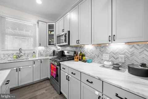 $499,999 | 731 South Linwood Avenue, Baltimore, MD 21224