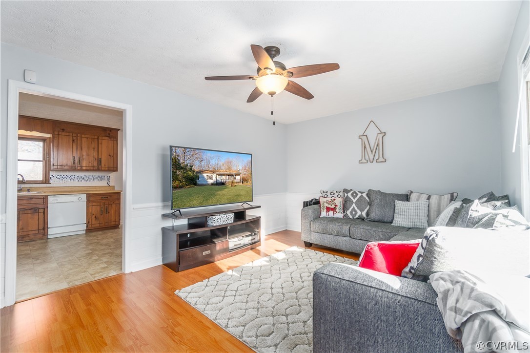 4016 Peregrine Road North Chesterfield, VA 23237 - Photo 6 of 28 Gallery Image 6