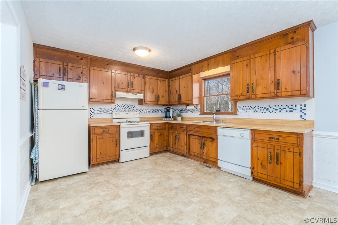4016 Peregrine Road North Chesterfield, VA 23237 - Photo 10 of 28 Gallery Image 10