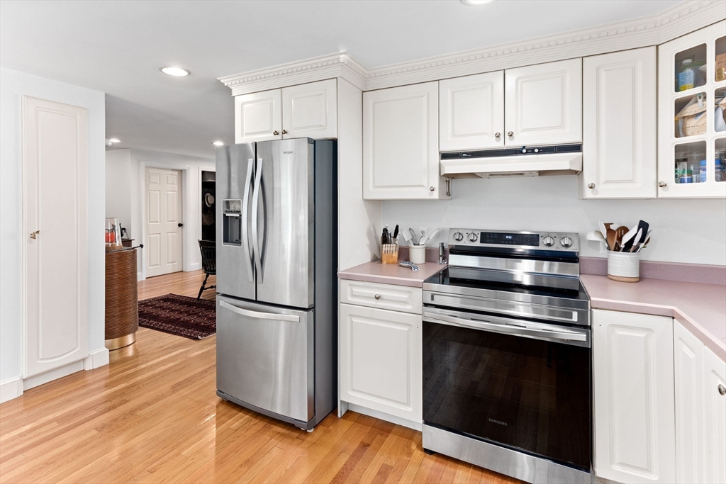 240 York Street Canton, MA 02021 - Photo 11 of 39