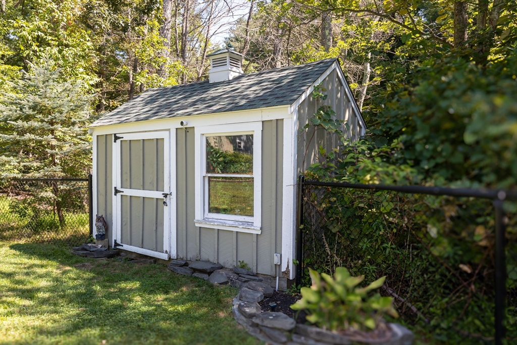 240 York Street Canton, MA 02021 - Photo 33 of 39