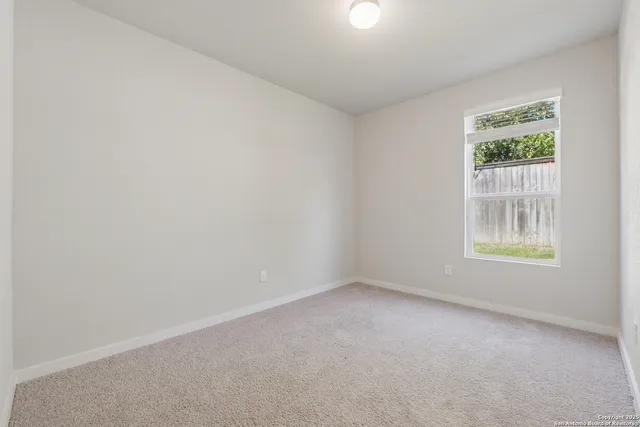 $305,000 | 14842 Maverick Avenue, San Antonio, TX 78217