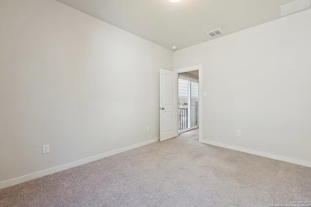 $305,000 | 14842 Maverick Avenue, San Antonio, TX 78217