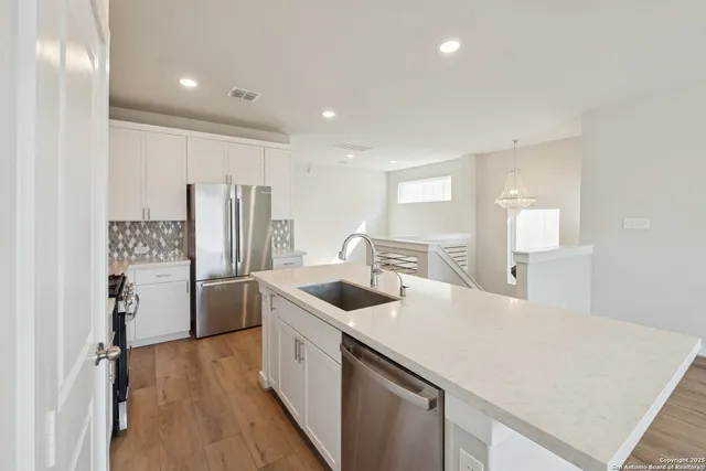 $305,000 | 14842 Maverick Avenue, San Antonio, TX 78217