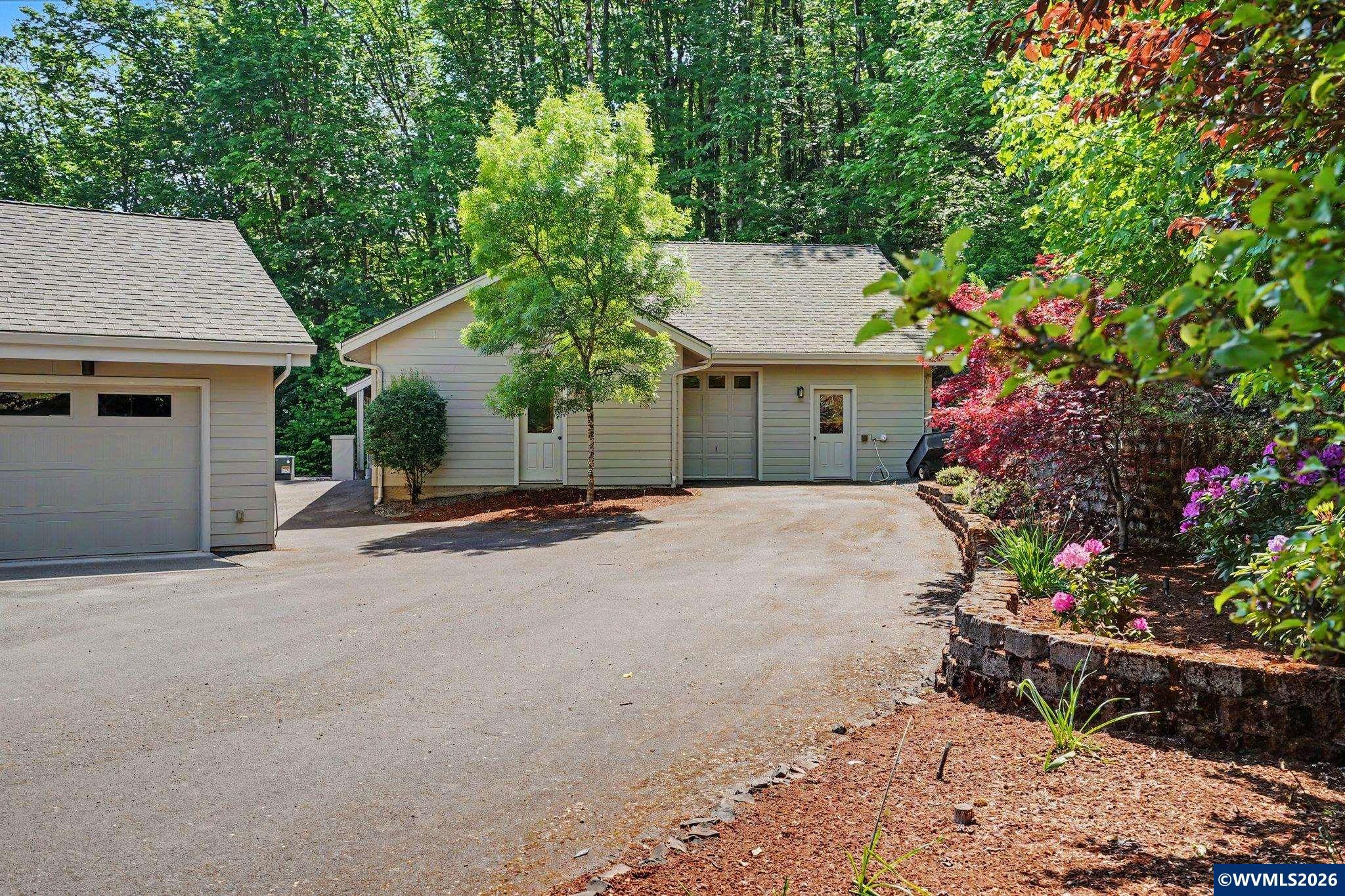 2730 Brush College Road Northwest Salem, OR 97304 - Photo 3 of 50