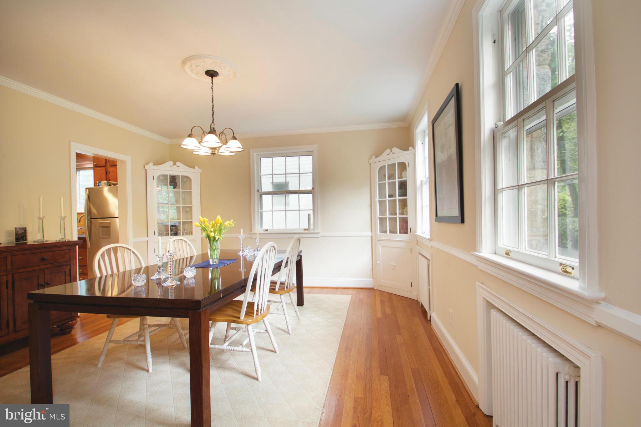 1325 Dale Drive Silver Spring, MD 20910 - Photo 8 of 26 Dining Room