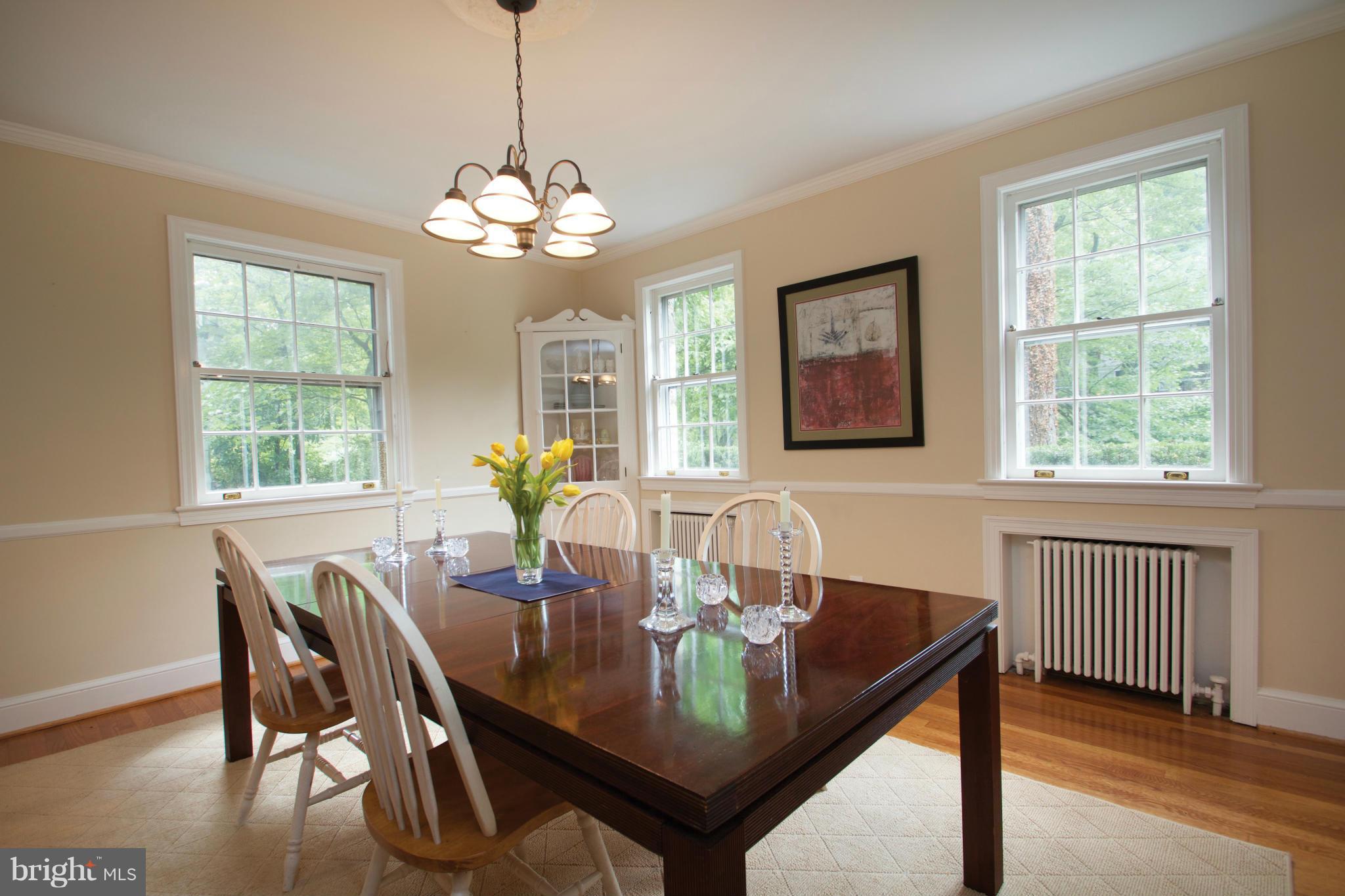 1325 Dale Drive Silver Spring, MD 20910 - Photo 9 of 26 Dining Room