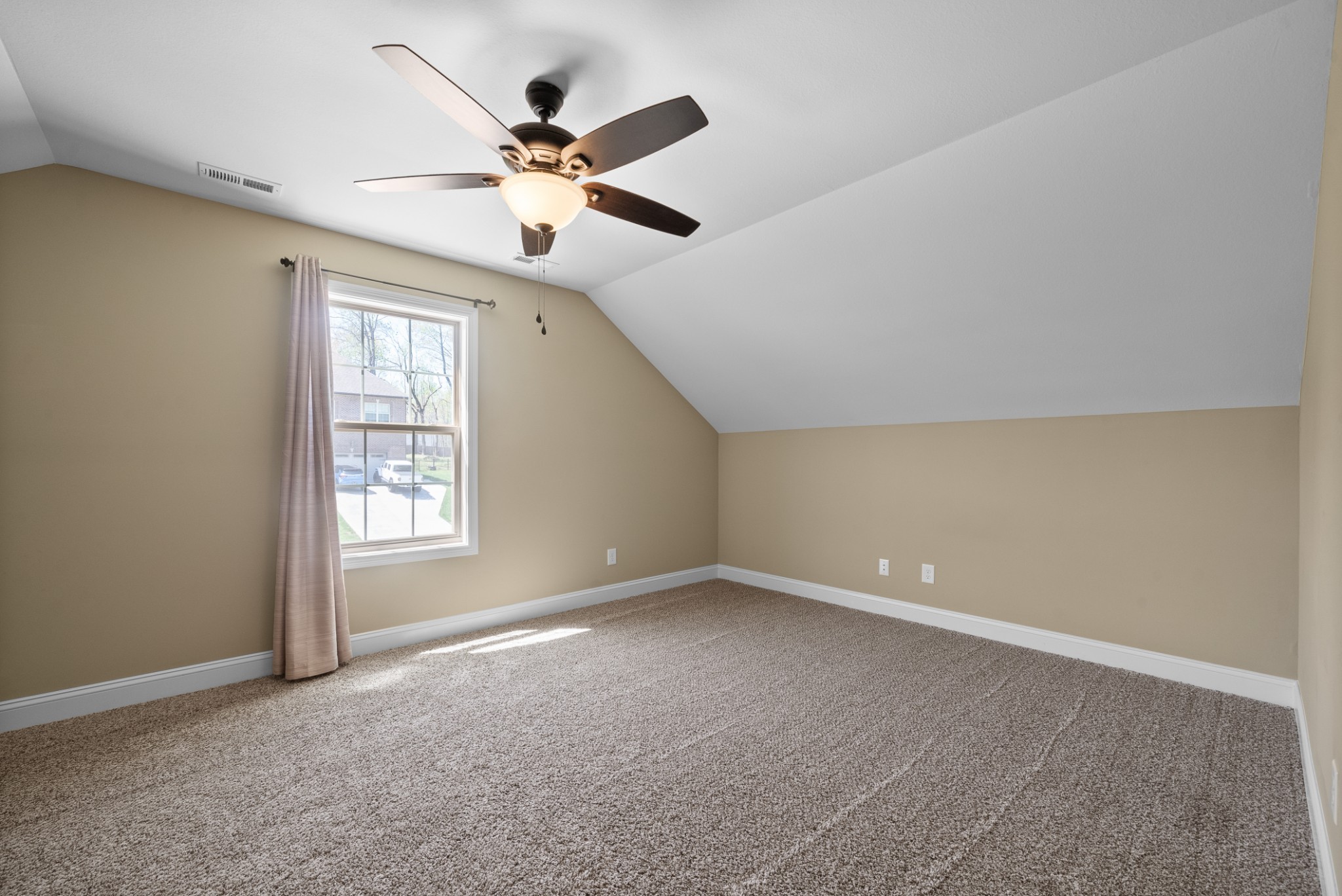 4406 Memory Lane Adams, TN 37010 - Photo 28 of 36 a view of an empty room with a window