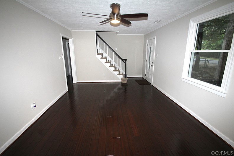 6711 Strathmore Road North Chesterfield, VA 23237 - Photo 9 of 26 Gallery Image 9