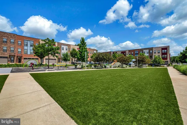 $524,990 | 4744 Towne Park Road, Suitland, MD 20746