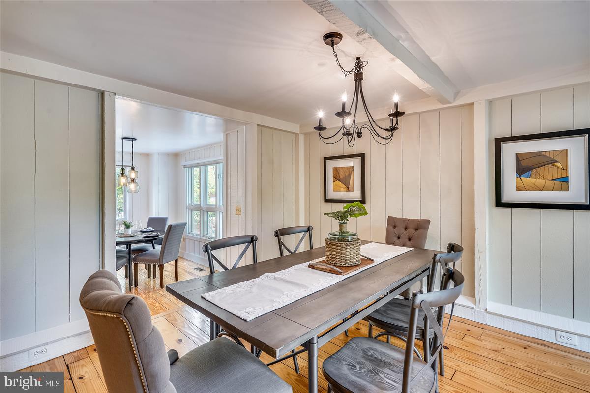 3171 Rolling Road Edgewater, MD 21037 - Photo 16 of 83 Separate dining room