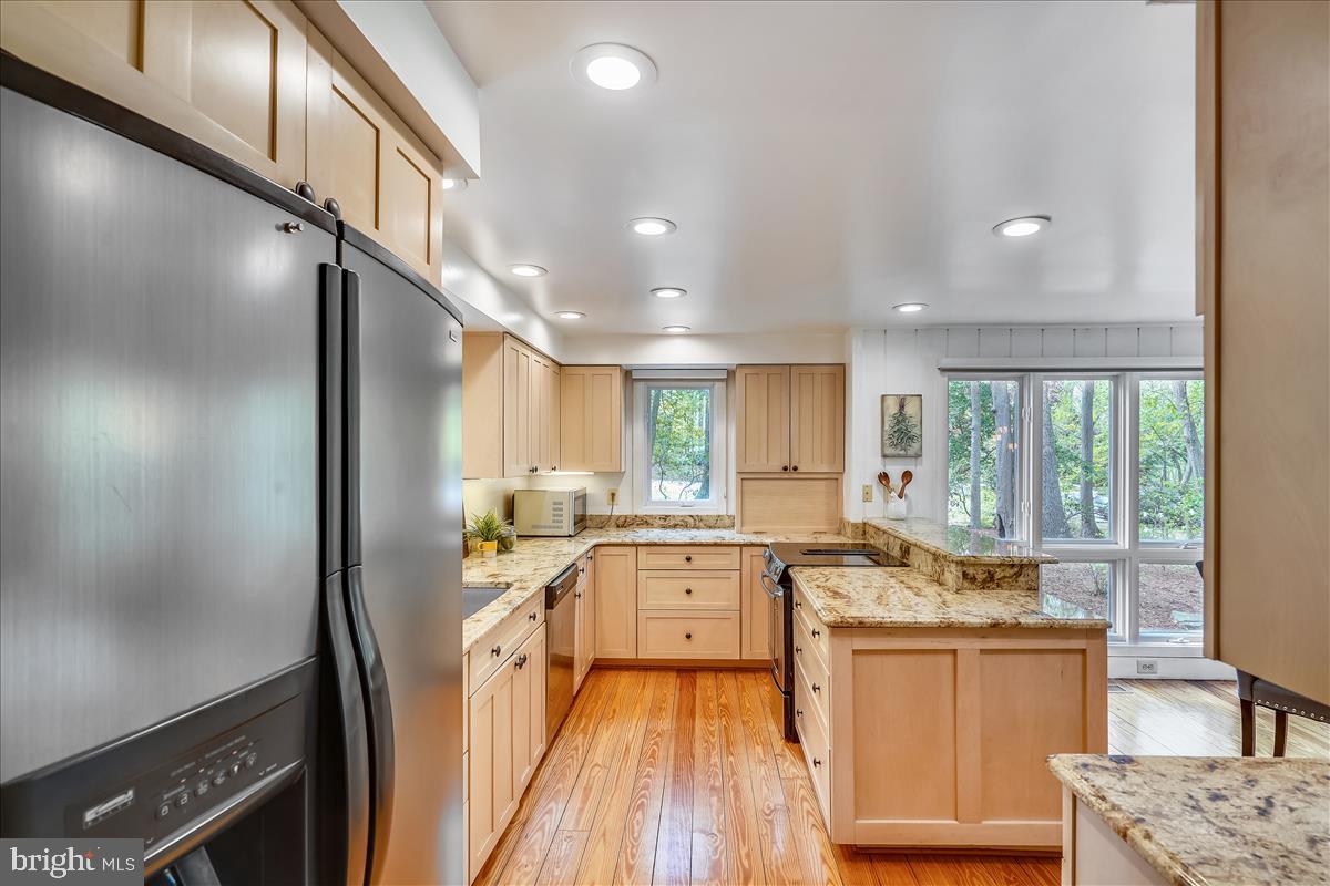 3171 Rolling Road Edgewater, MD 21037 - Photo 8 of 83 Gallery Image 8