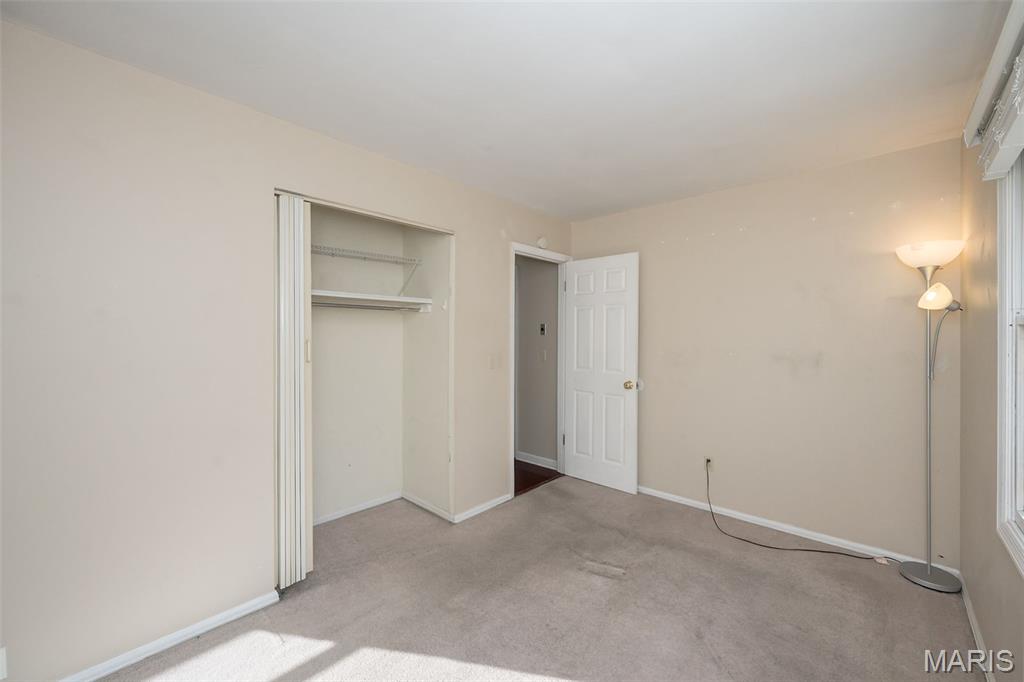 537 Treetop Village Drive Ballwin, MO 63021 - Photo 26 of 45