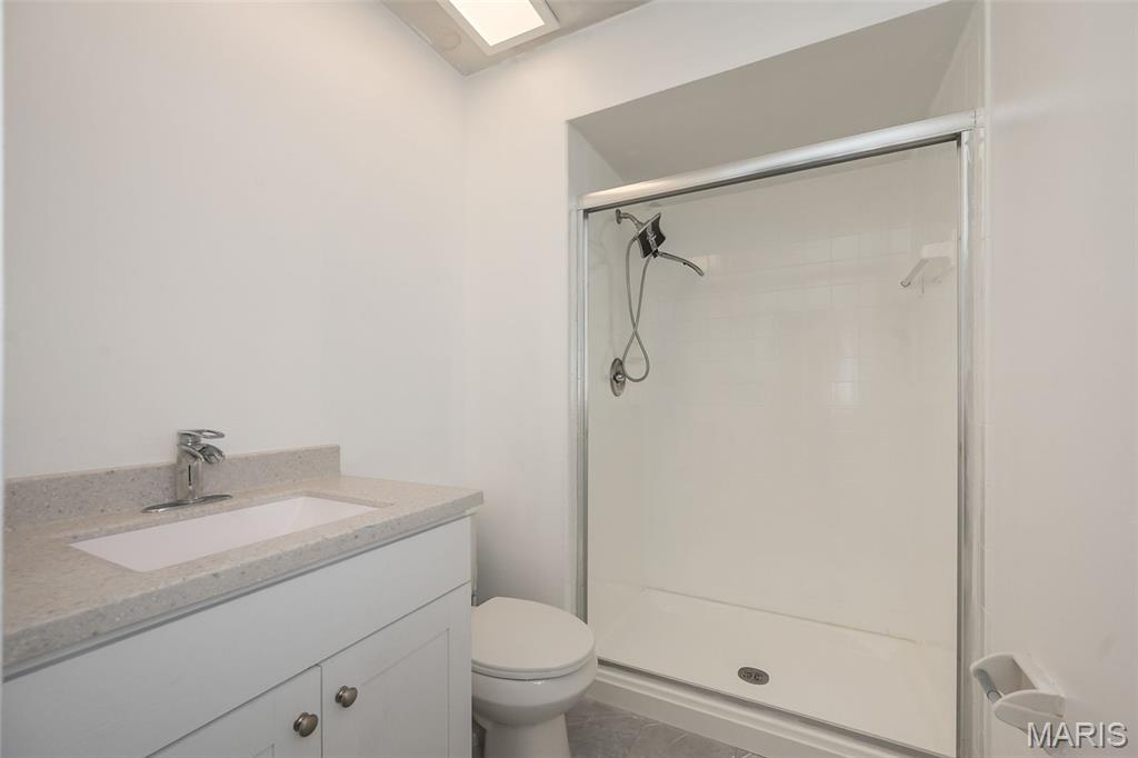 537 Treetop Village Drive Ballwin, MO 63021 - Photo 29 of 45