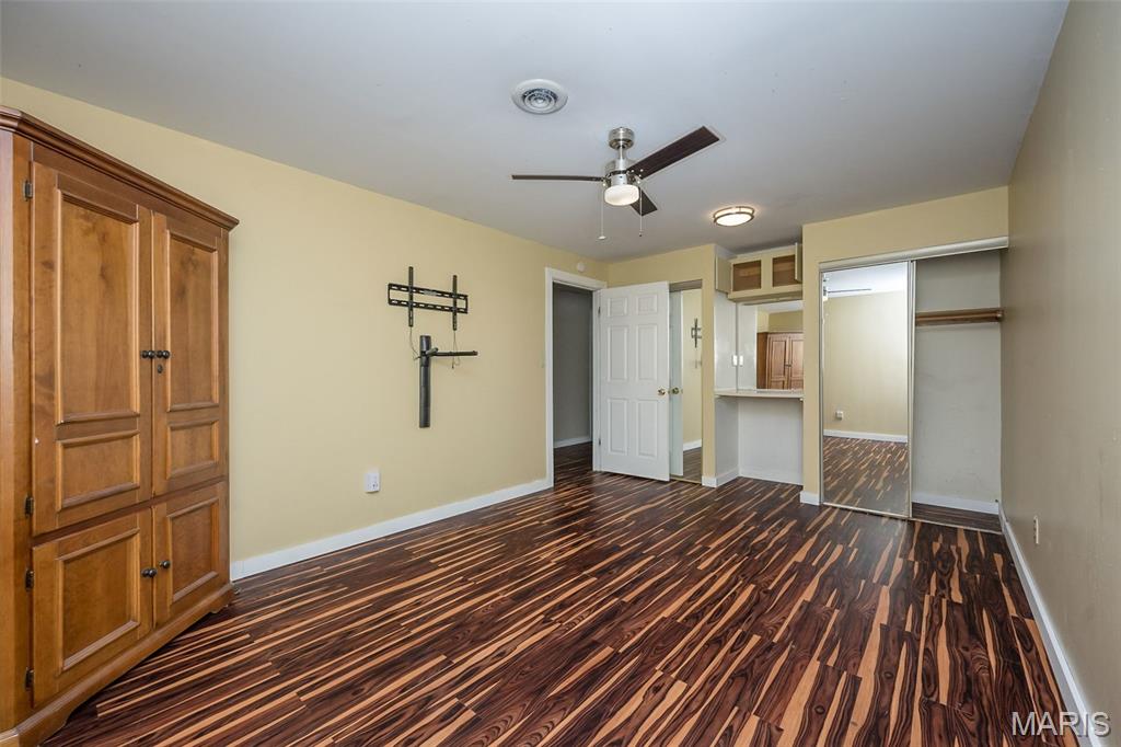 537 Treetop Village Drive Ballwin, MO 63021 - Photo 38 of 45