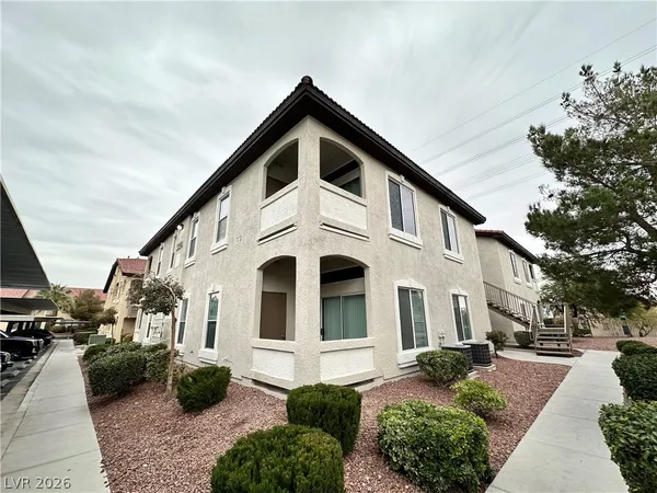 $1,500 | 3354 Indian Shadow Street, Unit 203, Las Vegas, NV 89129