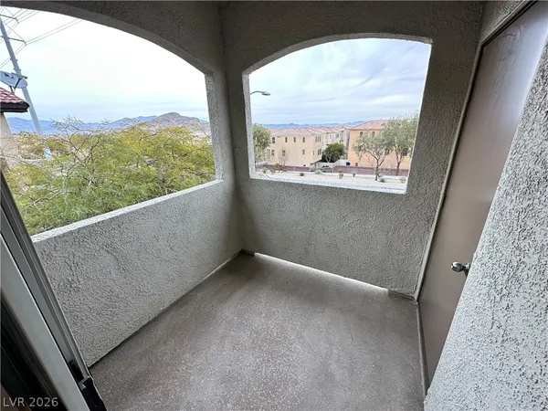 $1,500 | 3354 Indian Shadow Street, Unit 203, Las Vegas, NV 89129