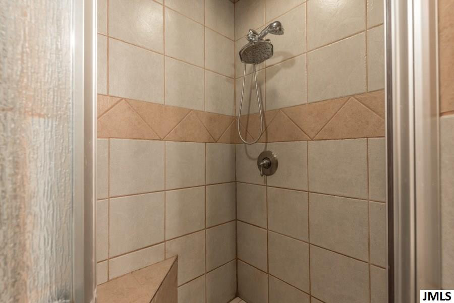7845 Napoleon Road Jackson, MI 49201 - Photo 16 of 18 Photo 16