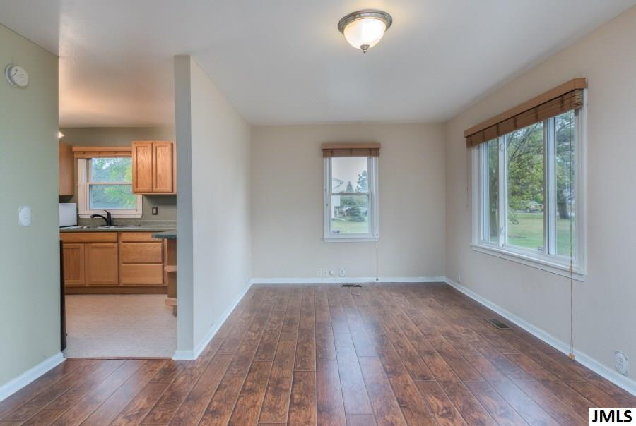 7845 Napoleon Road Jackson, MI 49201 - Photo 4 of 18 Photo 4