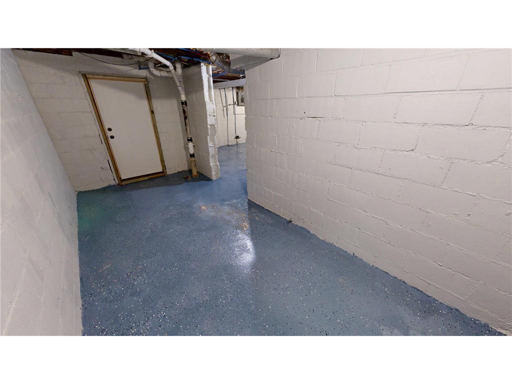 447 East Schlieman Avenue, Unit RENTAL Appleton, MN 56208 - Photo 12 of 16 Gallery Image 12