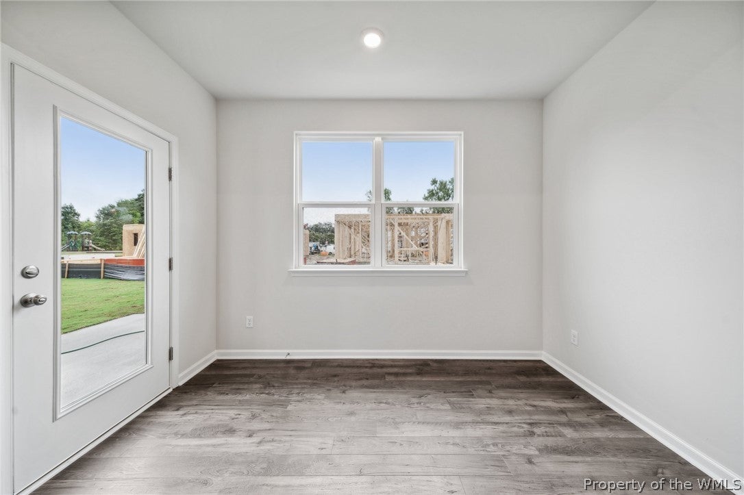 1418 Baptist Road Yorktown, VA 23690 - Photo 4 of 30 Gallery Image 4