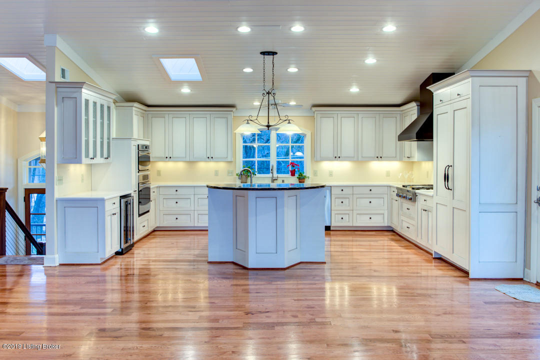 3108 Belknap Beach Road Prospect, KY 40059 - Photo 11 of 72 beautiful kitchen
