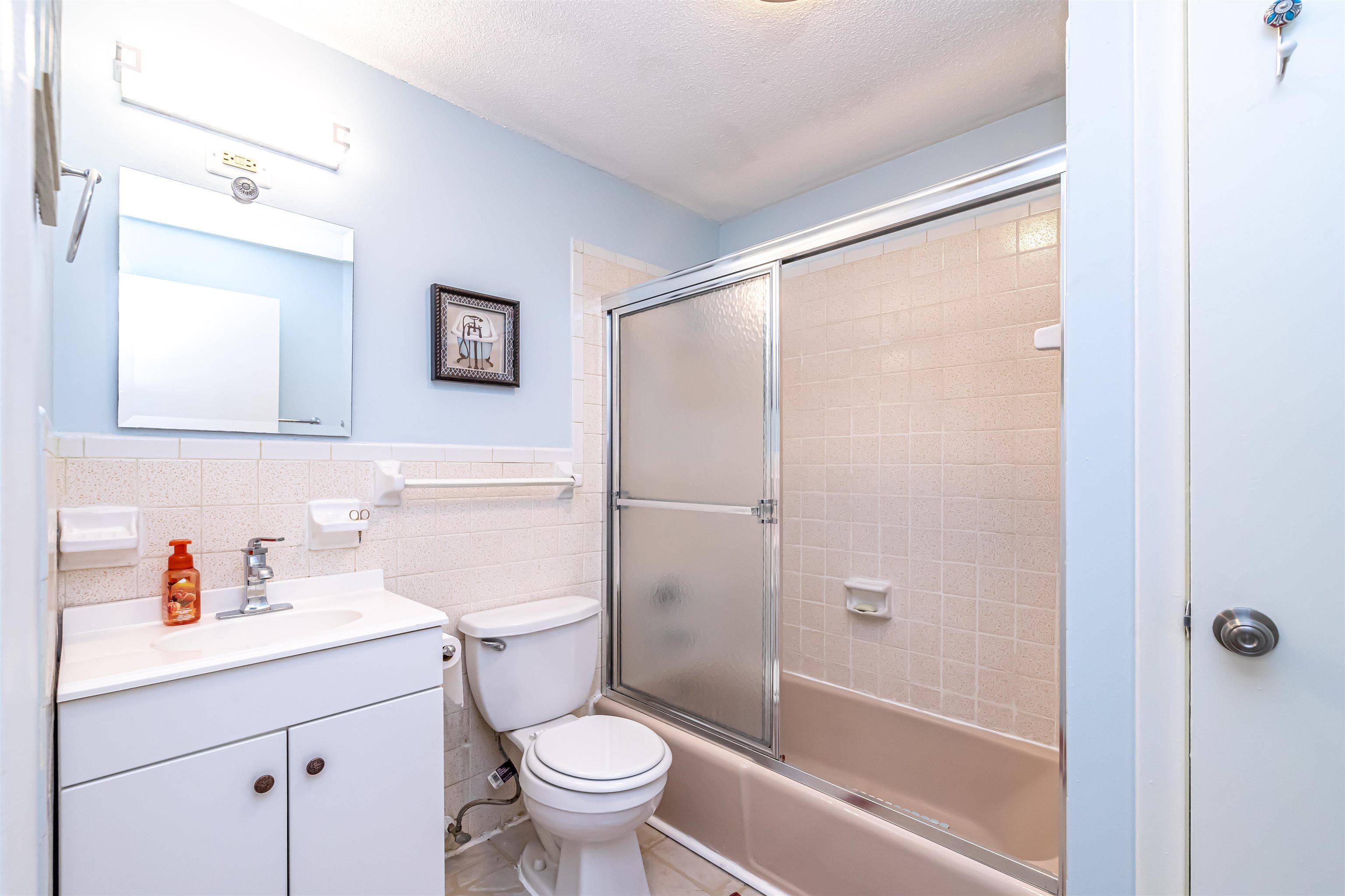 5 Lancelot Court, Unit 24 Salem, NH 03079 - Photo 16 of 29 Gallery Image 16