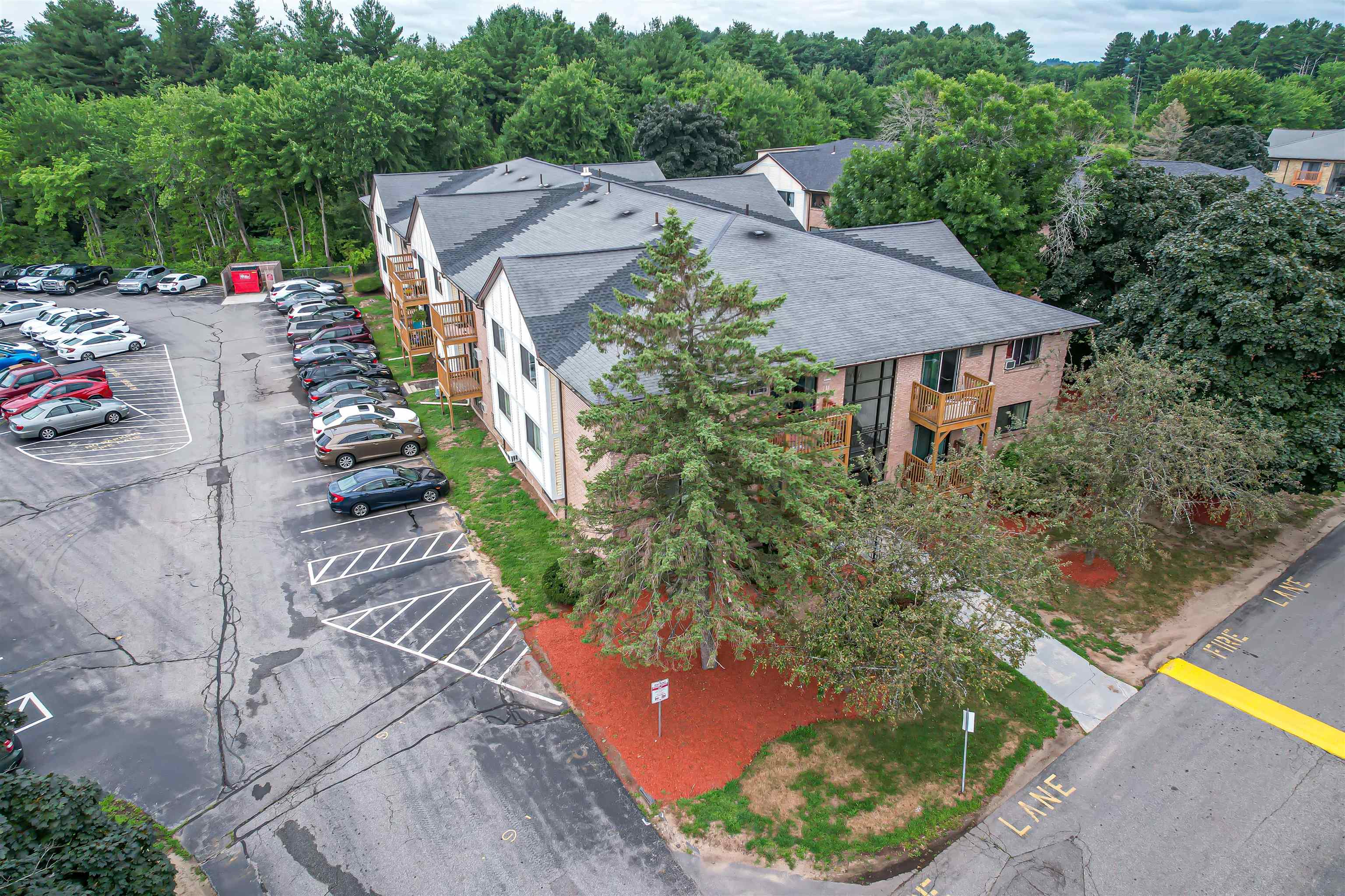 5 Lancelot Court, Unit 24 Salem, NH 03079 - Photo 24 of 29 Gallery Image 24