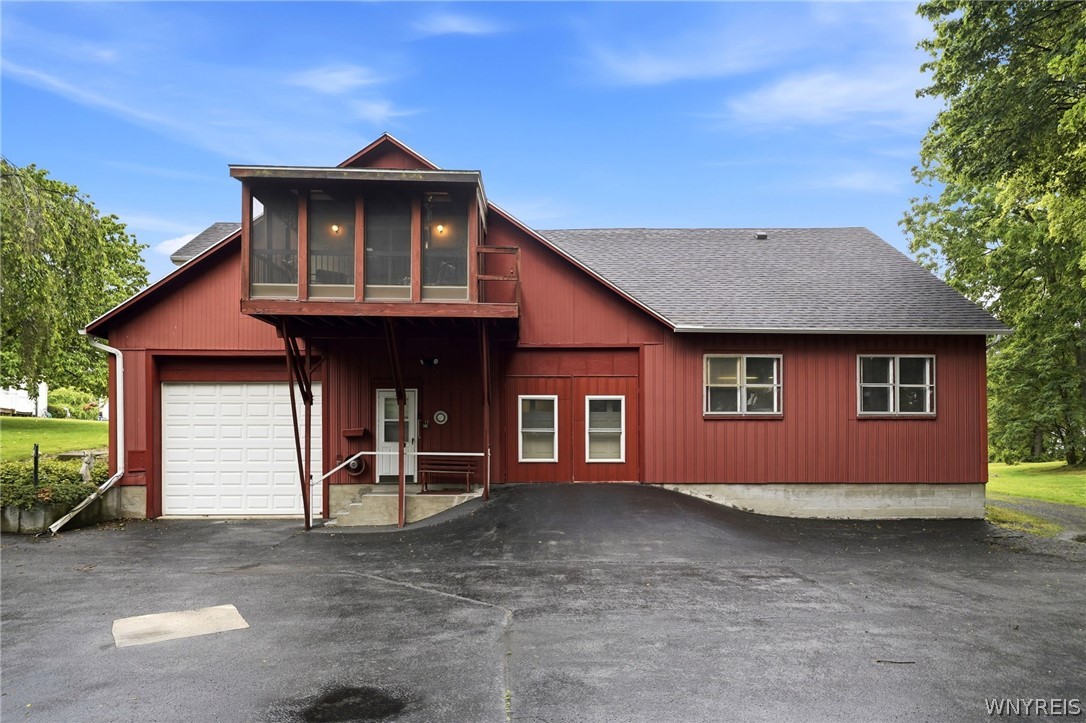 3 Maple Avenue Elba, NY 14058 - Photo 3 of 47 Side view
