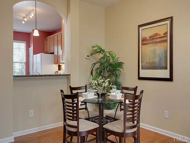 117 Cedar Elm Road Durham, NC 27713 - Photo 9 of 23 Nice Architectural Features