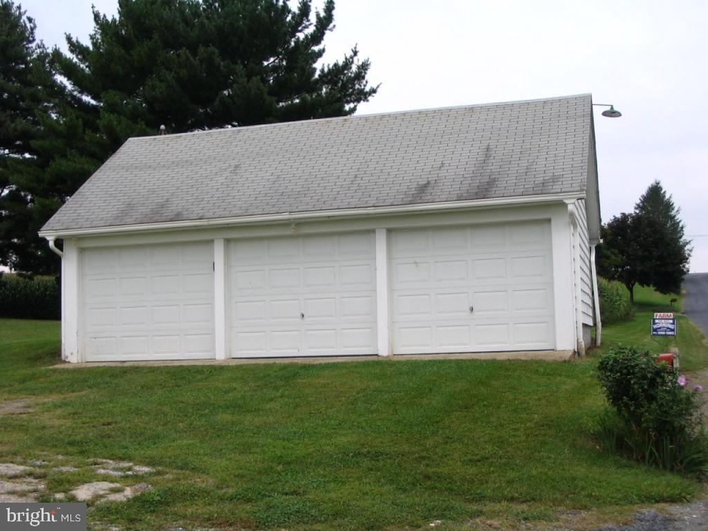 5 Groff Road Annville, PA 17003 - Photo 8 of 10 Gallery Image 8