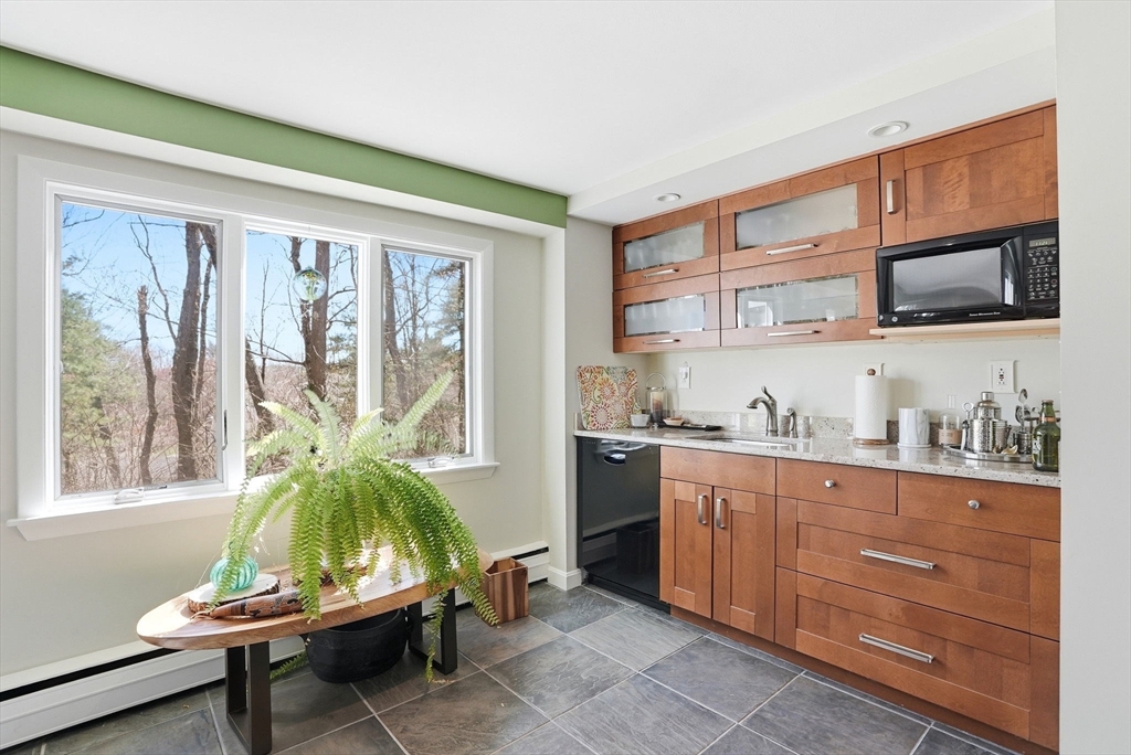 33 Algonquin Road Canton, MA 02021 - Photo 30 of 34