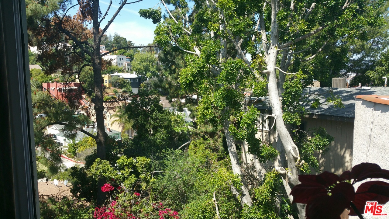 1545 Vanderbilt Place Glendale, CA 91205 - Photo 16 of 18