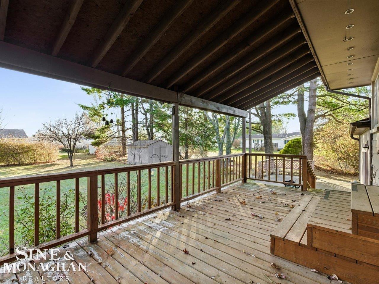 4361 Peck Road Port Huron, MI 48060 - Photo 27 of 39 50194384-b688d878-c57a-42f0-843a-631e69cf6ca5.JPG