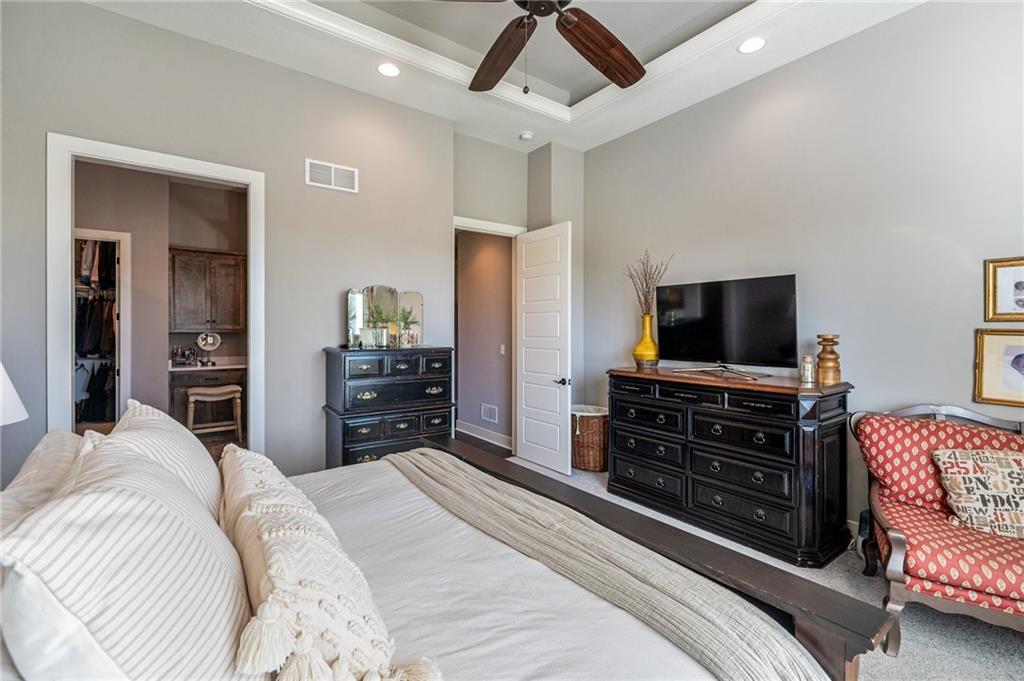 8785 Greeley Street Lenexa, KS 66227 - Photo 16 of 43