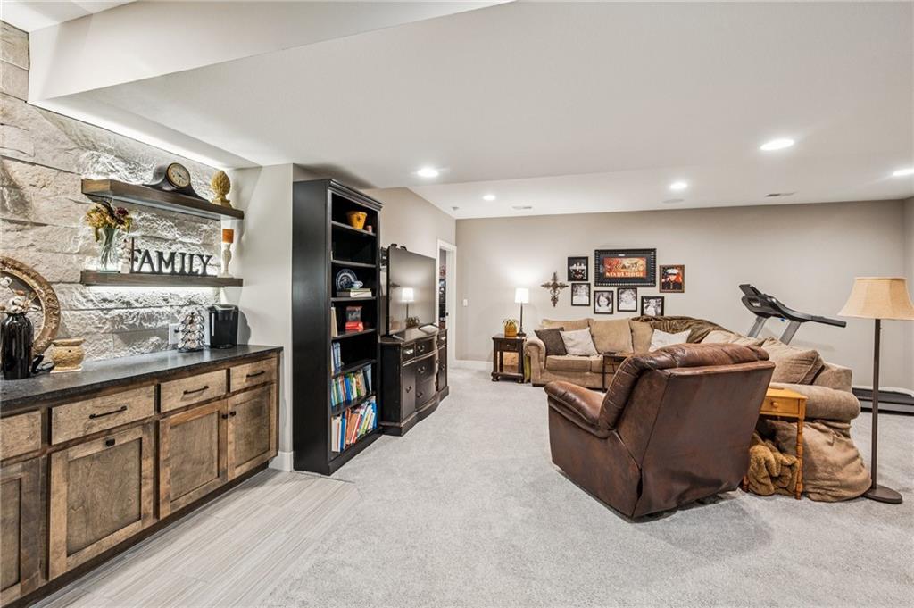 8785 Greeley Street Lenexa, KS 66227 - Photo 27 of 43