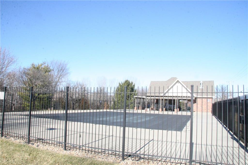 8785 Greeley Street Lenexa, KS 66227 - Photo 38 of 43